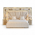 Cama Venus con cabecero iluminado y mesas de noche